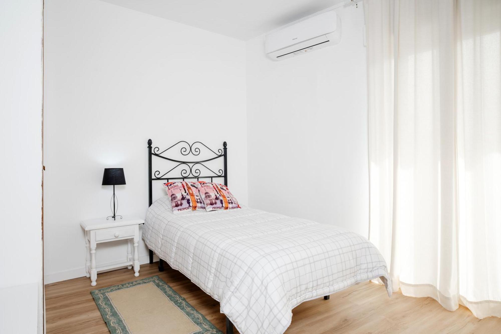 A 5 Minutos De Calle Feria Y Alameda Appartement Sevilla Buitenkant foto